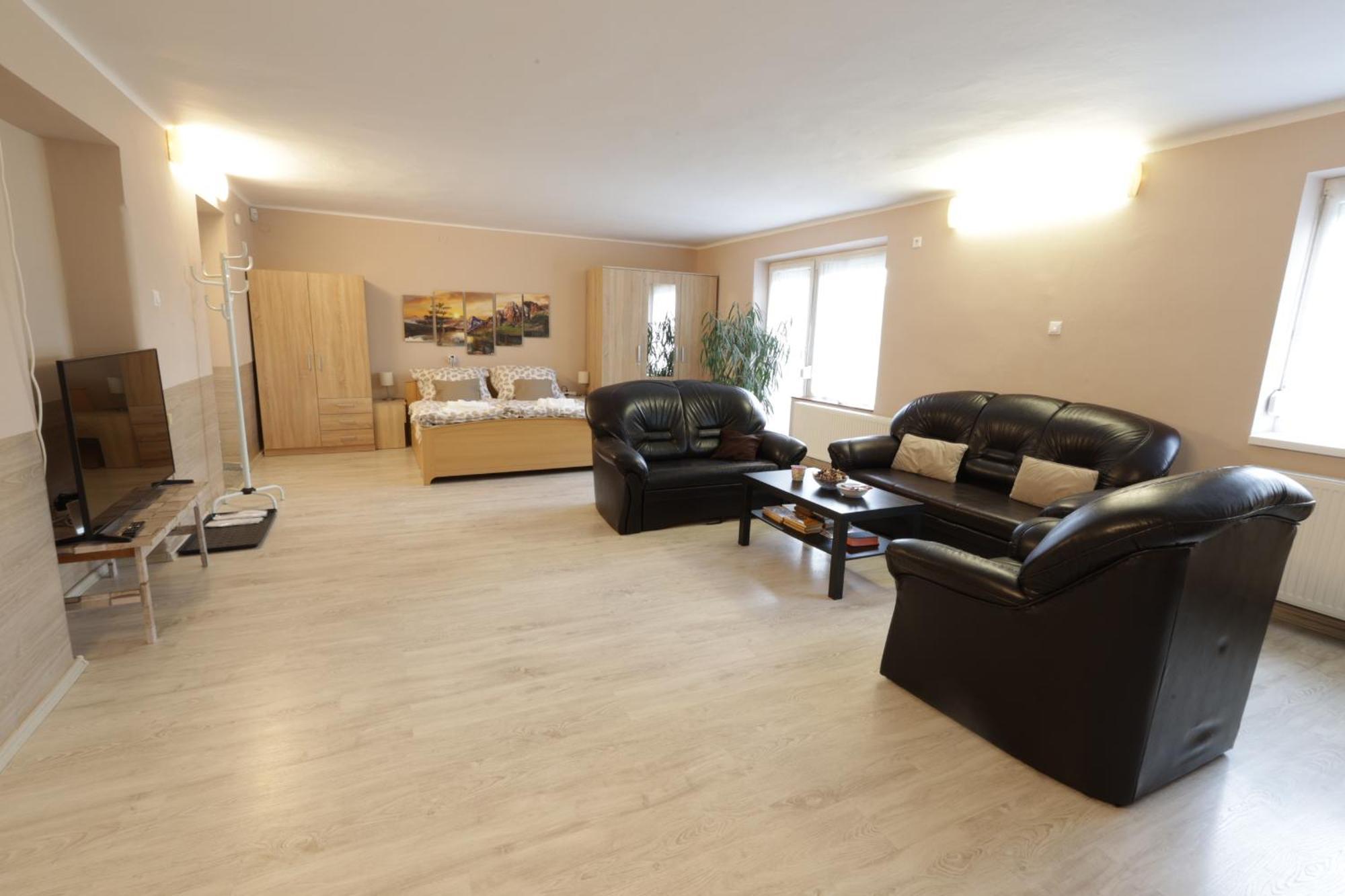 Stardust Apartman Печ Екстериор снимка